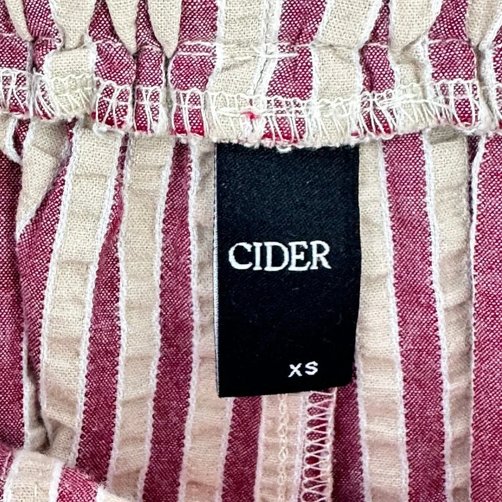 Cider Shorts Women XS Striped Red/White Casual Paperbag Waist‎ Cotton Beach